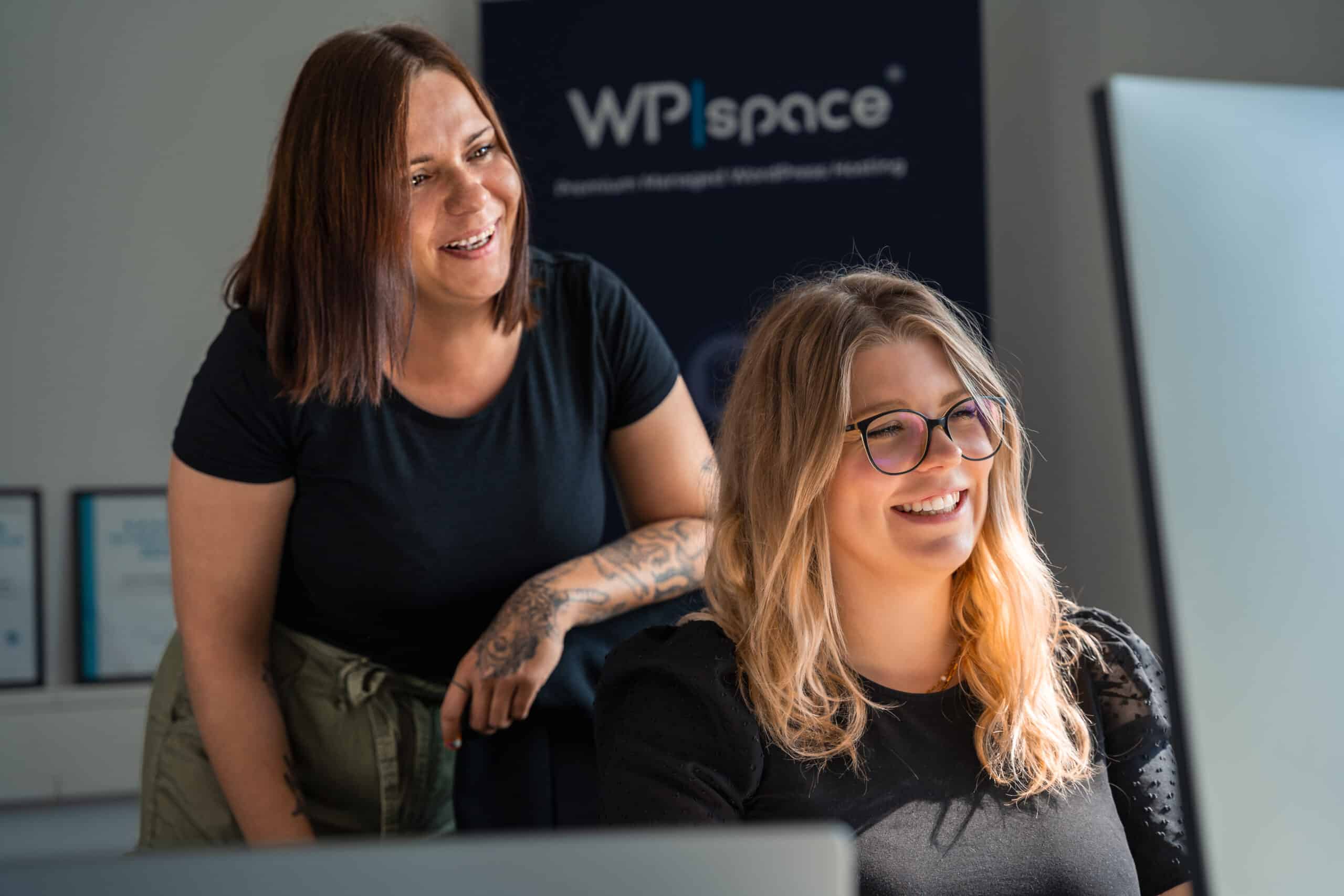 Über WPspace: Unser Mission - Babett und Isabell